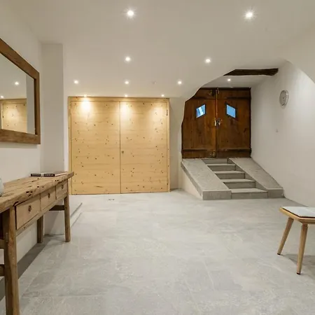Apartamento Chesa Dalet 1